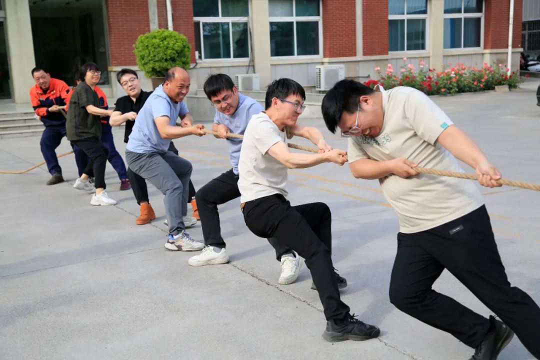 上海山美股份2025春季運動會火熱啟幕！拔河、籃球預賽燃情開戰(zhàn)